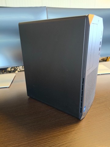 Hp z1 g8 2