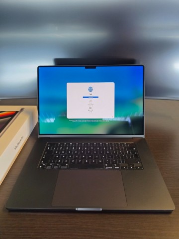 Macbook pro 16 m3 max 2